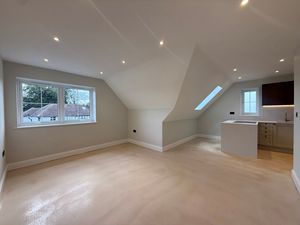 81 Farleigh Road